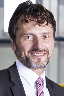 CEO Hans Joachim Theiß